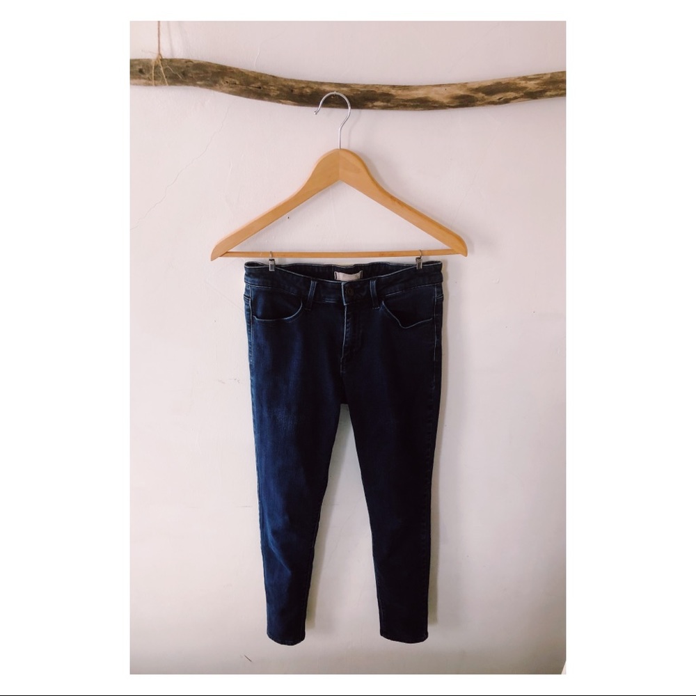 Skinny Capri Jeans